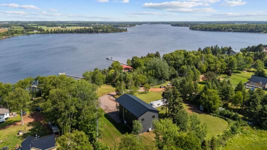 133 MAXFIELD DRIVE, Fortune Cove, Île-du-Prince-Édouard C0B 1V0, Canada