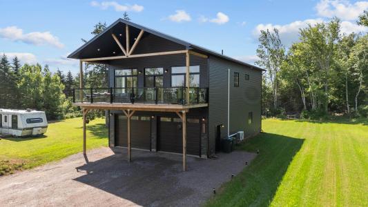 133 MAXFIELD DRIVE, Fortune Cove, Île-du-Prince-Édouard C0B 1V0, Canada