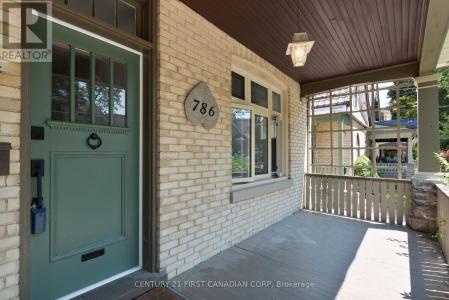 786 DUFFERIN AVENUE, London East (east G), Ontario N5W 3K1, Canadá