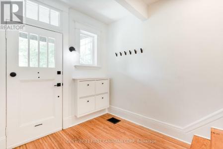 786 DUFFERIN AVENUE, London East (east G), Ontario N5W 3K1, Canadá