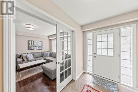 324 DYMOTT AVENUE, Milton (ha Harrison), Ontario L9T 7T3, Canadá