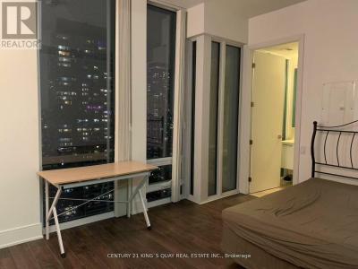 28 WELLESLEY STREET EAST, Toronto (church-yonge Corridor), Ontario M4Y 1G3, Canada
