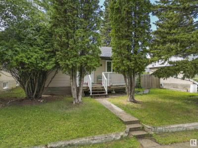 5036 45 STREET, Drayton Valley, Alberta T7A 1C1, Canada