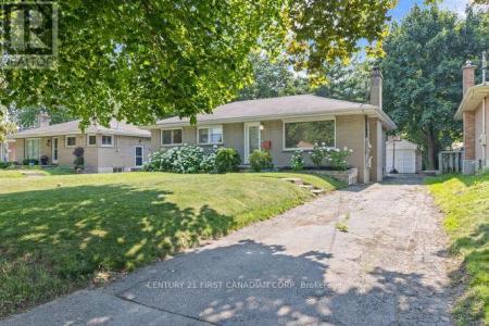 470 BEACHWOOD AVENUE, London South (south D), 온타리오주 N6J 3K1, 캐나다
