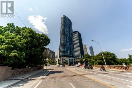 585 BLOOR STREET EAST, Toronto (north St. James Town), Ontario M4W 0B3, Canadá