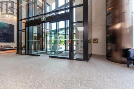585 BLOOR STREET EAST, Toronto (north St. James Town), Ontario M4W 0B3, Canadá