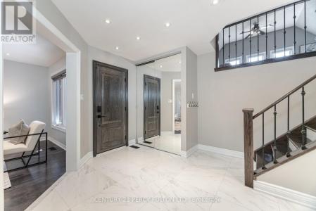 61 FENCEROW DRIVE, Whitby (rolling Acres), Онтарио L1R 1Y3, Канада