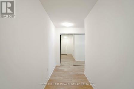 408 BROWNS LINE, Toronto (alderwood), Ontario M8W 0C8, Canada
