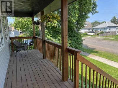218 AMELIA STREET E, Thunder Bay, 安大略省 P7E 3Z7, 加拿大