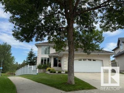 227 ORMSBY ROAD NW, Edmonton, Alberta T5T 5X5, Canada