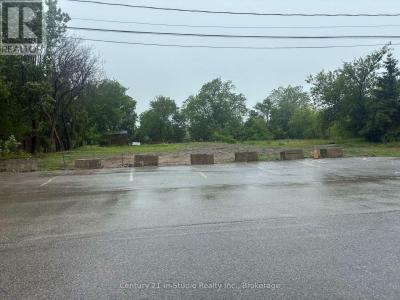 330 DURHAM MARKET STREET SOUTH, Kincardine, أونتاريو N2Z 2A2, كندا