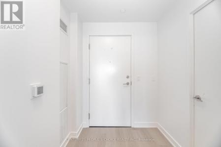 859 THE QUEENSWAY, Toronto (stonegate-queensway), Ontario M8Z 1N8, Canada