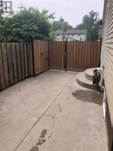 317 HOMESTEAD DRIVE, Oshawa (mclaughlin), Ontario L1J 6V2, Canada