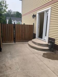 317 HOMESTEAD DRIVE, Oshawa (mclaughlin), Ontario L1J 6V2, Canada