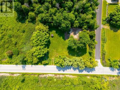 1027 CHAPMAN STREET, Innisfil, Ontario L0L 1W0, Canada