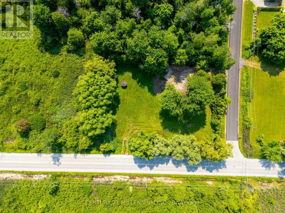 1027 CHAPMAN STREET, Innisfil, Ontario L0L 1W0, Kanada