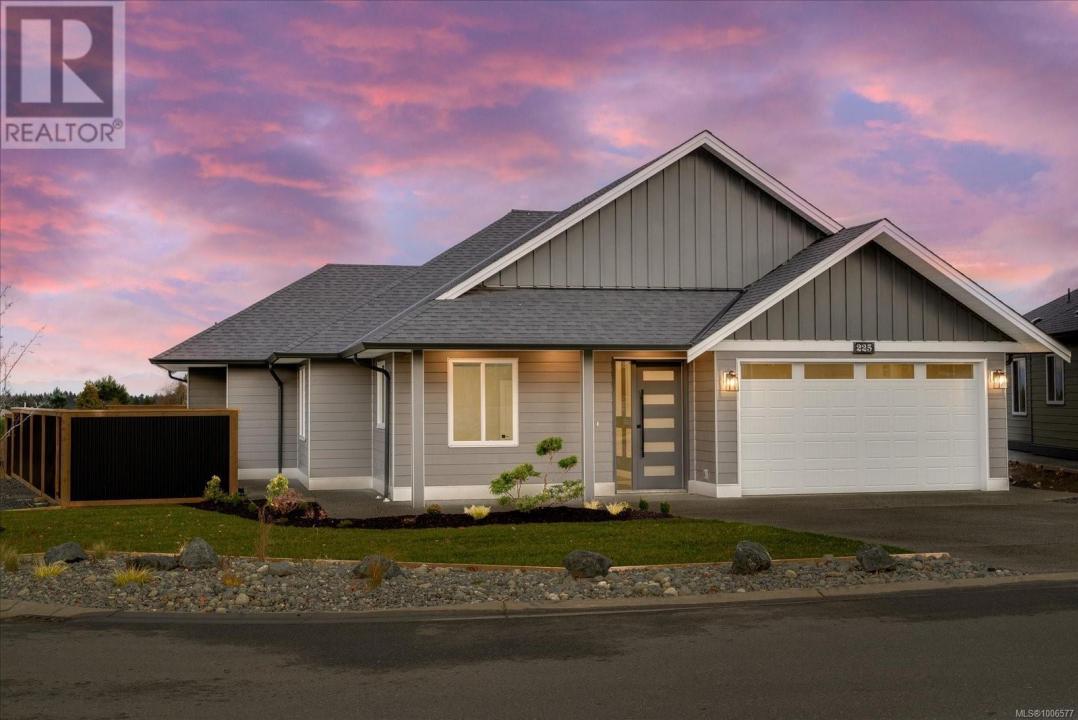 225 DUNBAR WAY, Parksville, Columbia Britannica V9P 0G6, Canada