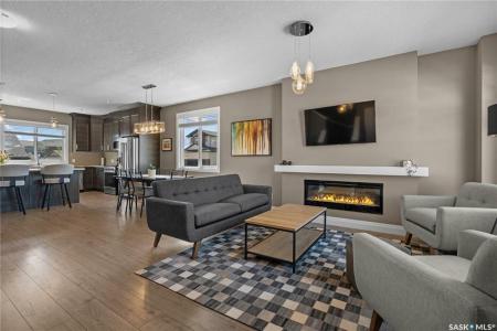 5301 GREEN SILVERBERRY DRIVE E, Regina, サスカチュワン州 S4V 3M5, カナダ
