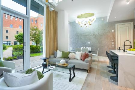 1420 Boul. Mont-Royal, Montréal (Outremont), 魁北克省 H2V 4P3, 加拿大