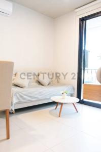 Home Ycua Satí 1402, San Jorge, Asunción 00001, פרגוואי