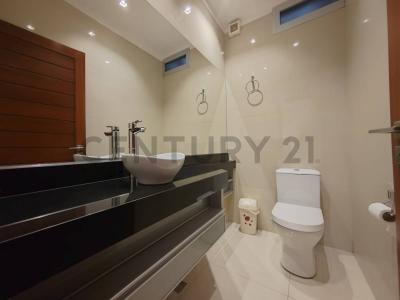 Cond. Omnia Lux, Canal Isuto 3er anillo , Equipetrol, Santa Cruz 00001, ボリビア