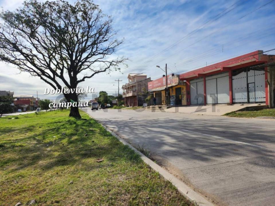 AV. LA CAMPANA BARRIO VILLA GLADYS S/N, Sur, Santa Cruz 00001, Bolivia