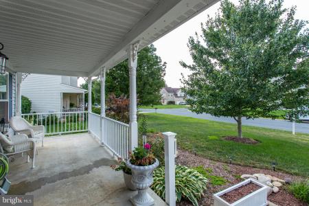 2308 Oxford Shire Court, Waldorf, Maryland 20603, États-Unis