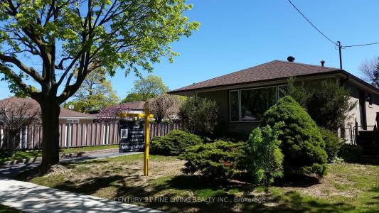 35 HARTLAND ROAD, Toronto, Онтарио M9C 4S9, Канада