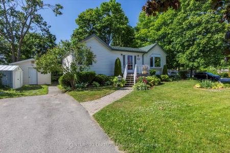 236 LEE STREET, Peterborough North, Ontario K9H 5P1, Kanada