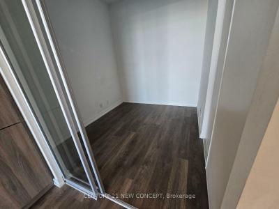 950 PORTAGE PARKWAY, Vaughan, Ontario L4K 0J9, Canada