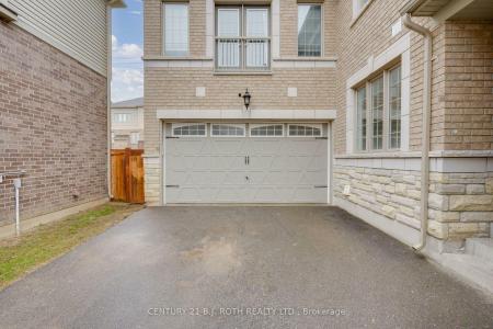 1 KENNEDY BOULEVARD, New Tecumseth, Ontario L9R 0L4, Canada