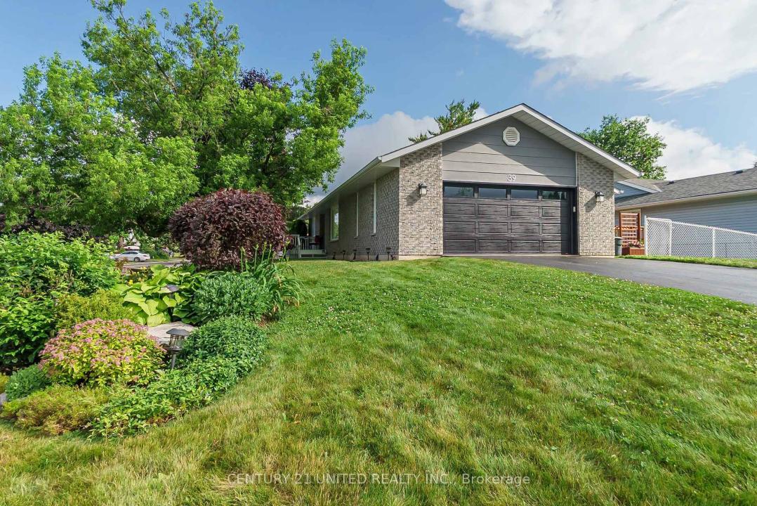 39 CEDARTREE LANE, Kawartha Lakes, Ontario K0M 1A0, Kanada