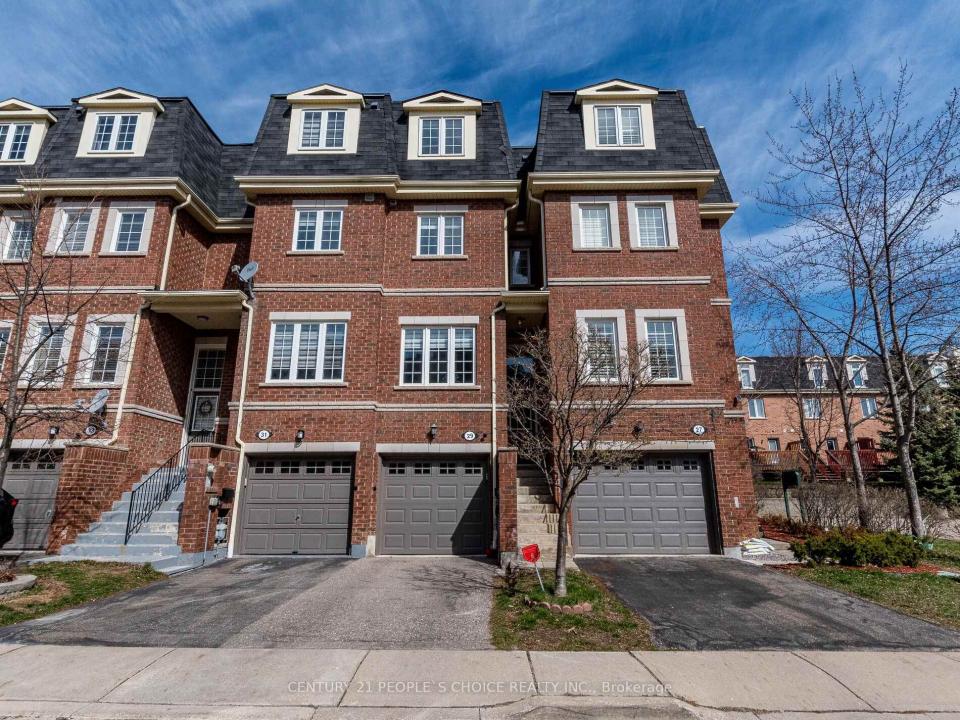 435 HENSALL CIRCLE, Mississauga, 安大略省 L5A 4P1, 加拿大