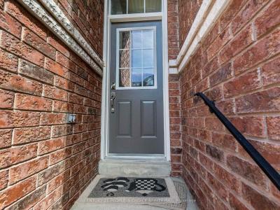 435 HENSALL CIRCLE, Mississauga, Ontario L5A 4P1, Canada