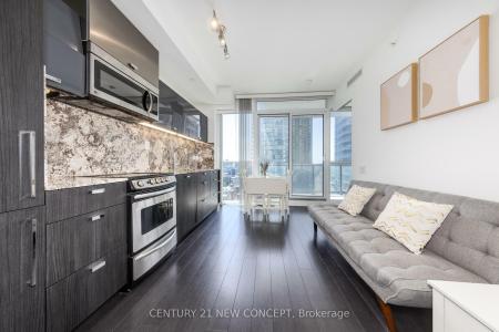 290 ADELAIDE STREET, Toronto, Ontario M5V 0P3, Canada