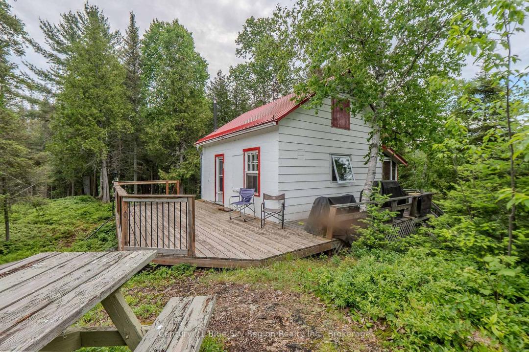 44 ISLAND N/A, Temagami, Ontario P0H 2H0, Canada