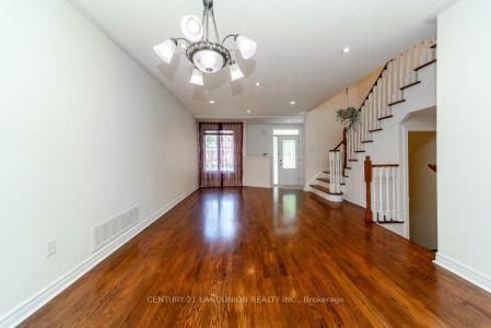 26 ARBOURVIEW DRIVE, Vaughan, Ontario L4K 5S8, Canada