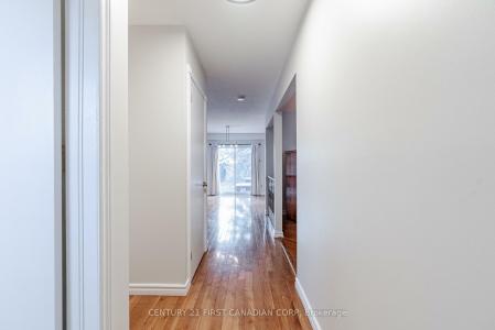 160 CONWAY DRIVE, London South, أونتاريو N6E 3M4, كندا