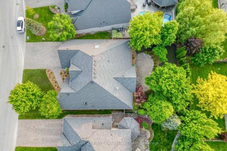 540 MCGARRELL PLACE, London North, أونتاريو N6G 5J8, كندا
