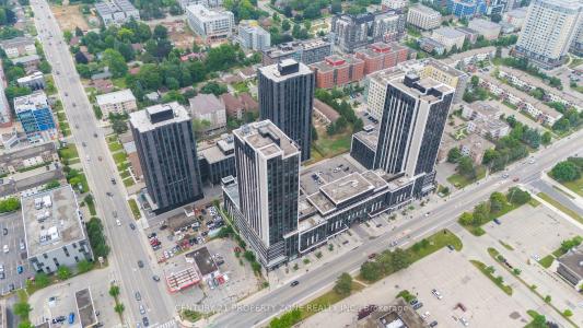 145 COLUMBIA STREET W, Waterloo, Ontario N2L 0K7, Canadá