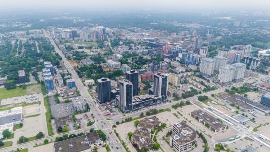 145 COLUMBIA STREET W, Waterloo, Ontario N2L 0K7, Canadá