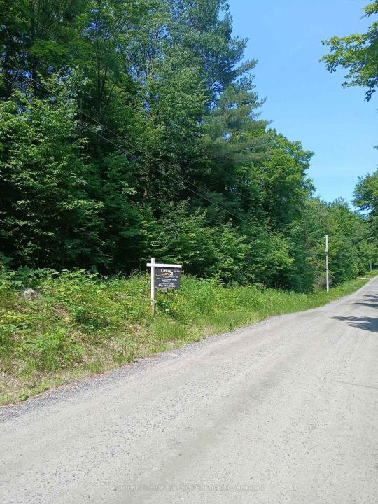 1055 PORKYS ROAD, Minden Hills, أونتاريو K0M 2K0, كندا