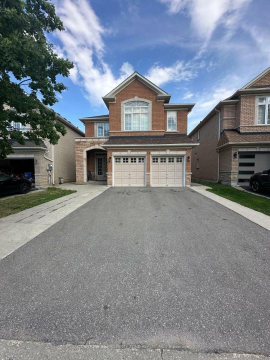 35 CHARGER LANE, Brampton, Ontario L7A 3C1, CANADÁ