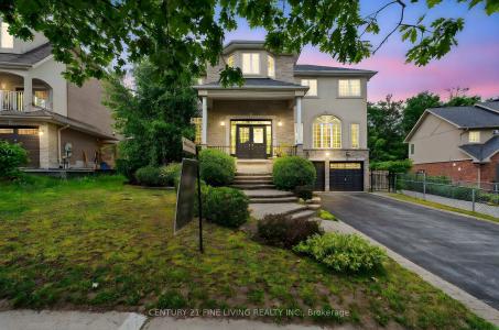 46 CUMMING DRIVE, Barrie, Ontario L4N 0C5, Canadá