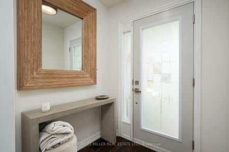 811 TEAL DRIVE, Burlington, Ontario L7T 2Y8, Canadá