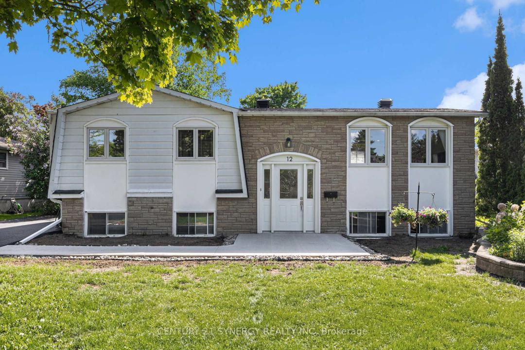 12 MORGAN AVENUE, Perth, Ontario K7H 3G4, Canada