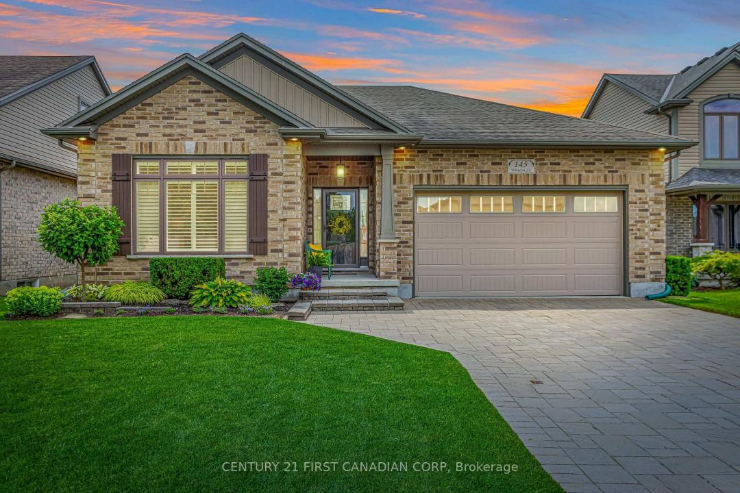145 WATSON STREET, Lucan Biddulph, Ontario N0M 2A0, Canadá