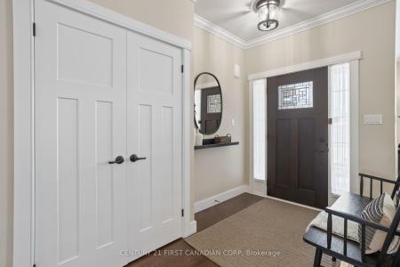145 WATSON STREET, Lucan Biddulph, Ontario N0M 2A0, Canadá