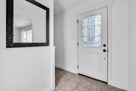154 MUNROE STREET, Cobourg, オンタリオ K9A 1C1, カナダ