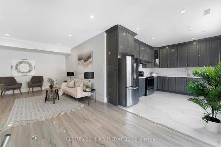 59 SOUTH CHURCH STREET, Belleville, Ontario K8N 3B5, Canadá